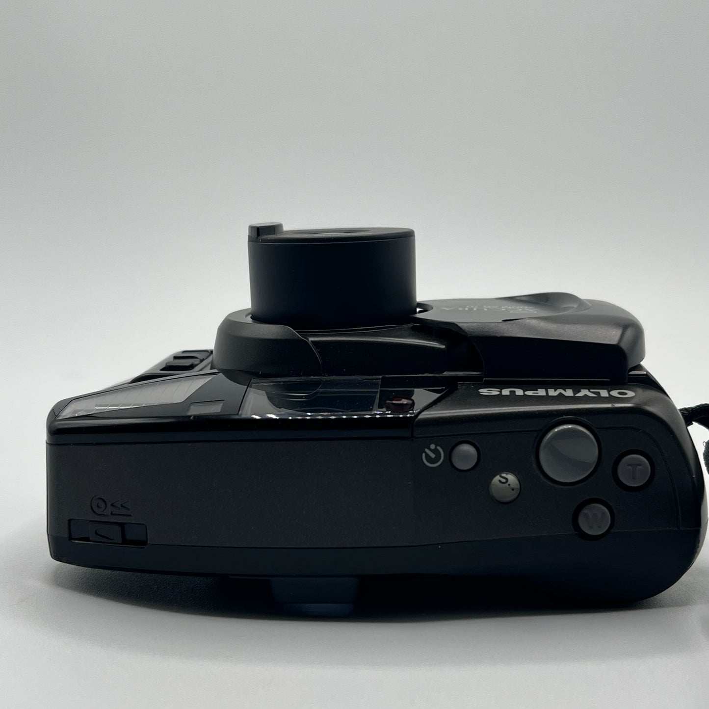 Olympus Accura Zoom XB 70 Black Film Camera