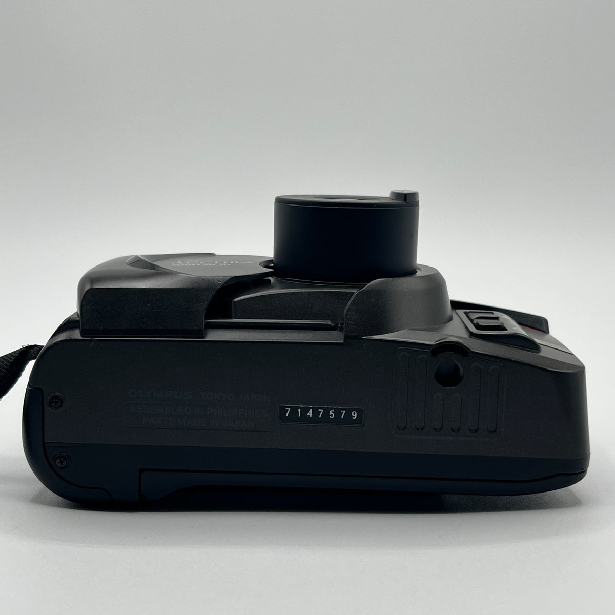 Olympus Accura Zoom XB 70 Black Film Camera