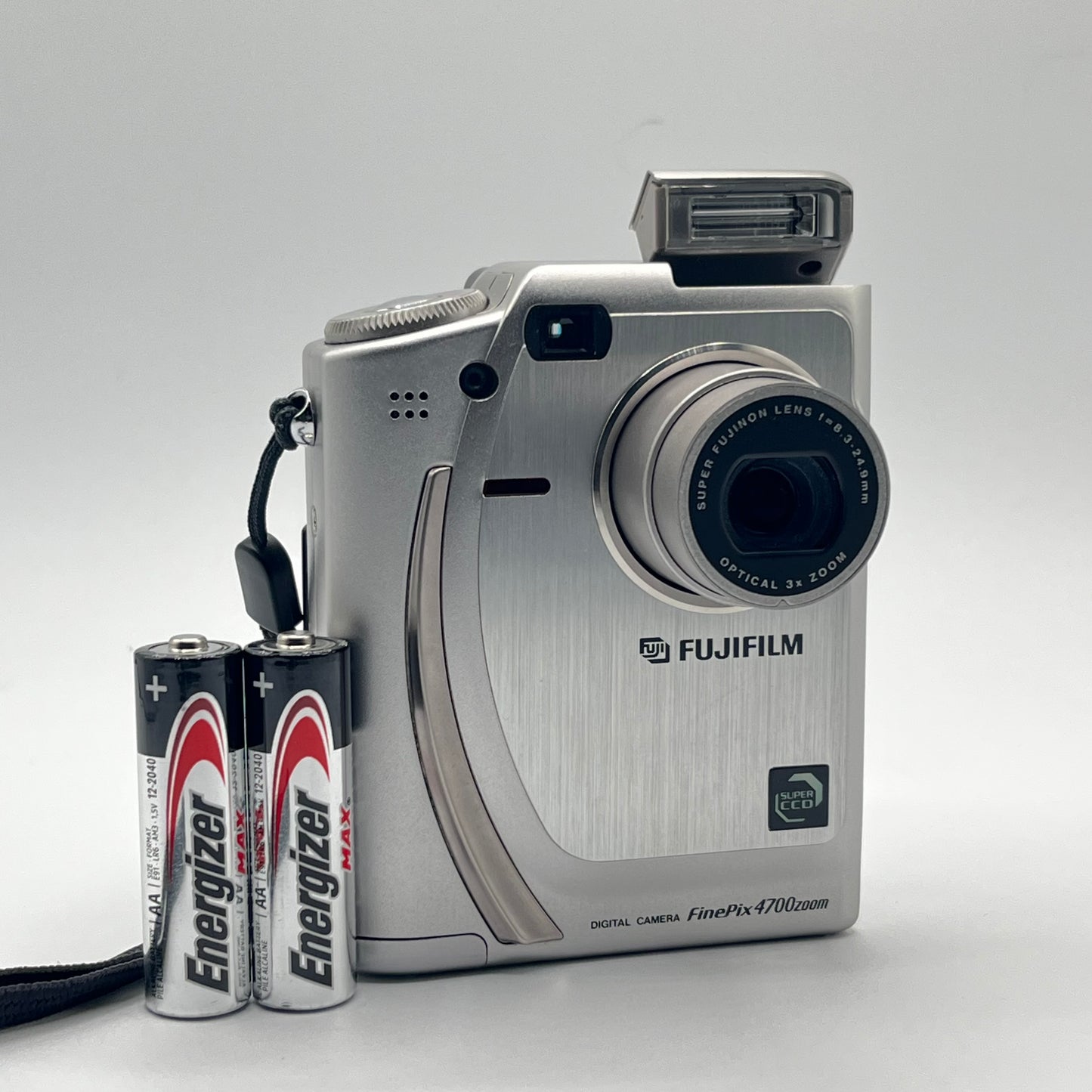 FujiFilm FinePix 4700 Zoom Silver Y2K Digital Camera