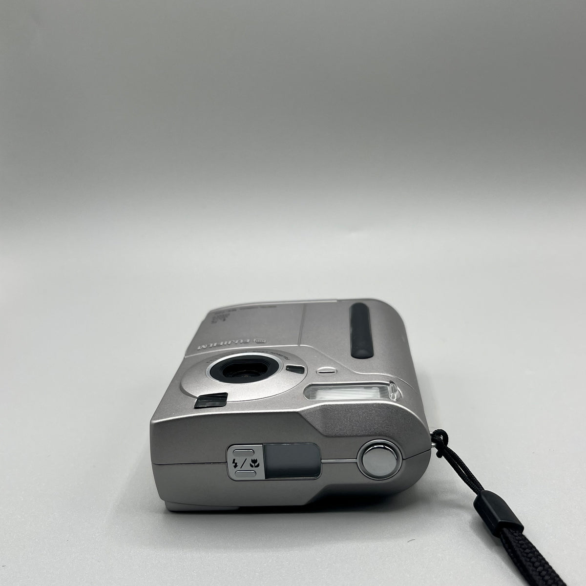 FujiFilm MX-700 Silver Y2K Digital Camera