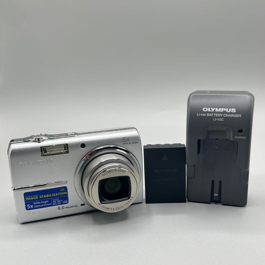 Olympus FE-200 Silver Digital Camera