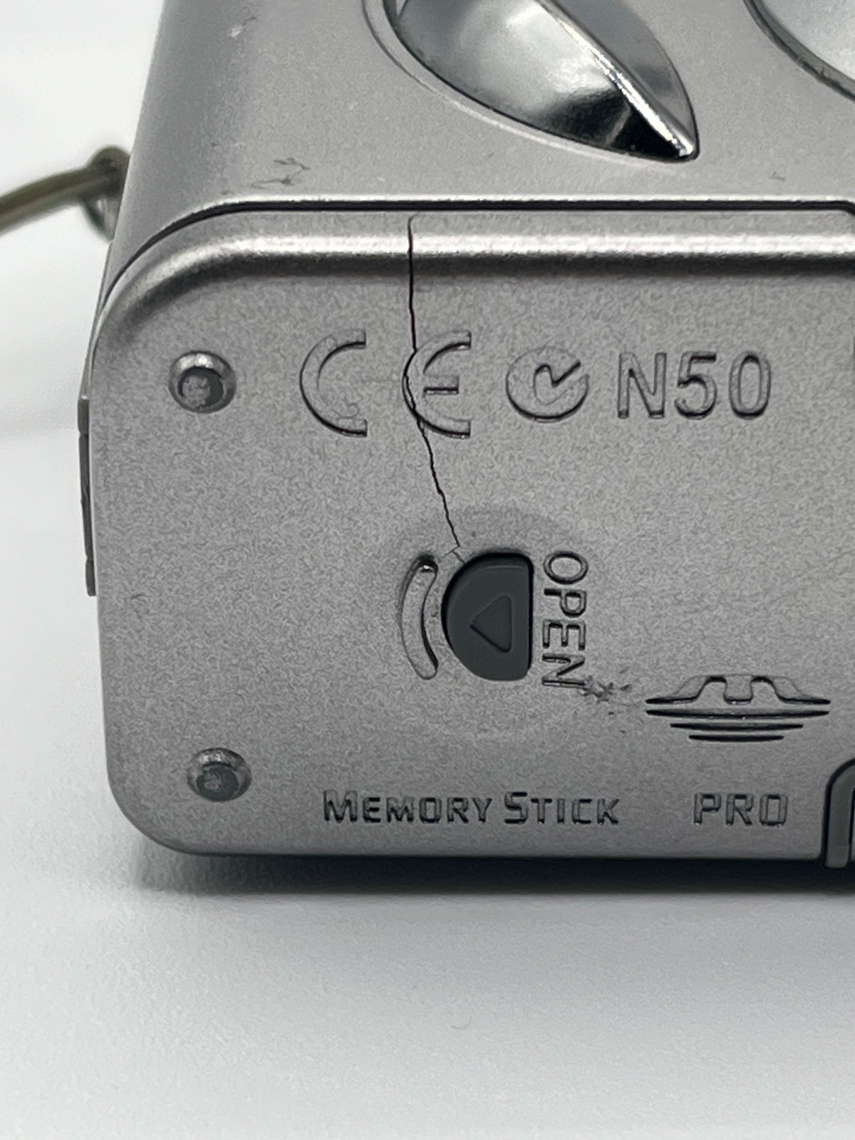 Sony CyberShot DSC-W5 Silver Digital Camera