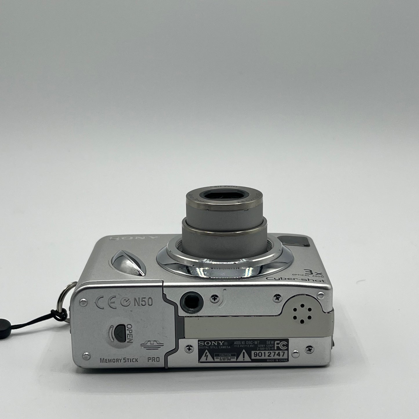 Sony CyberShot DSC-W7 Silver Digital Camera