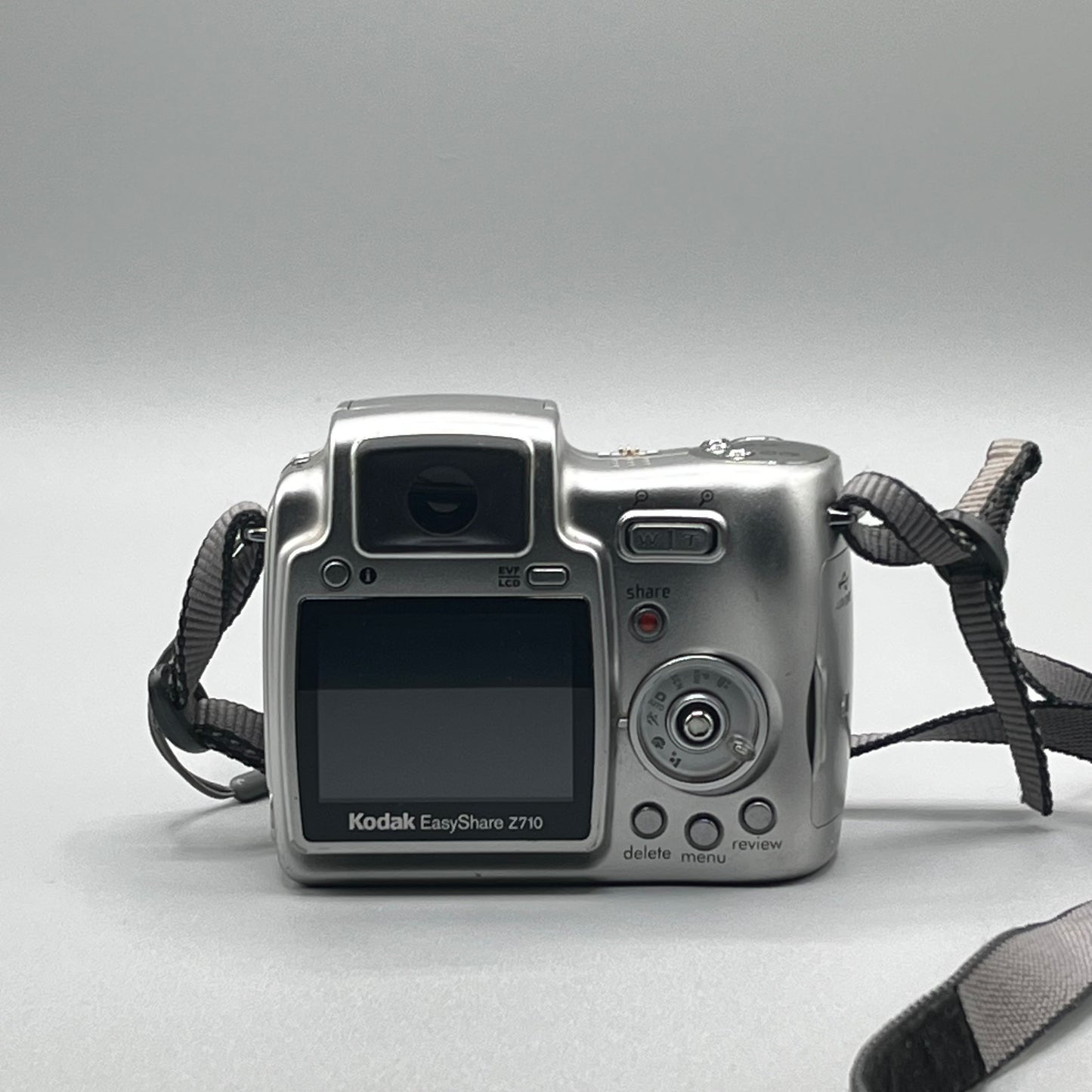 Kodak EasyShare Z650 Digital Camera - Silver